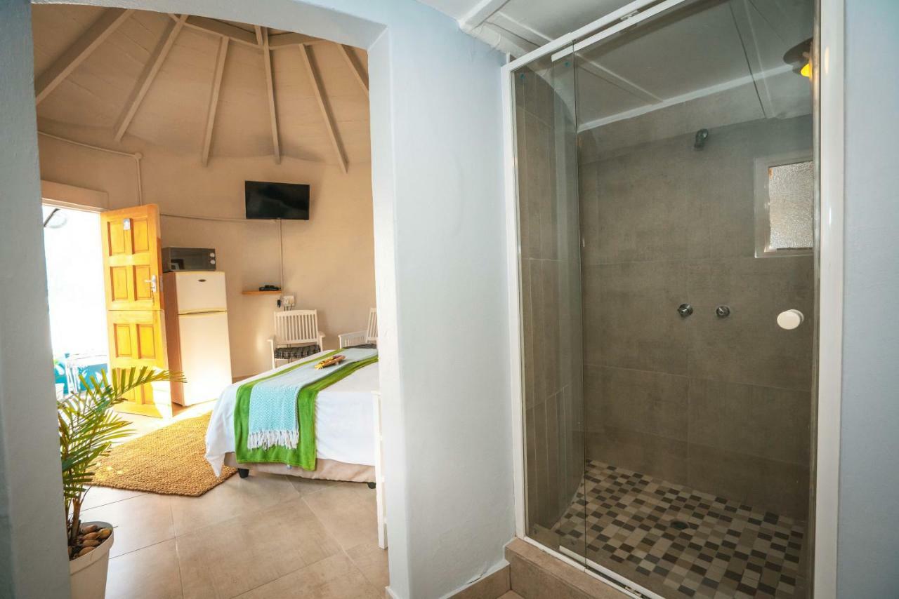 Surf Motel อัมโลทิ ภายนอก รูปภาพ